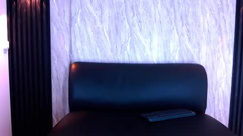 Snapshot of timmcloud chatting on November 12, 11:43 am Timm online show from November 12, 11:43 am