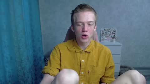 Snapshot of timmy7topcut chatting on December 19, 6:56 am Timmy online show from December 19, 6:56 am