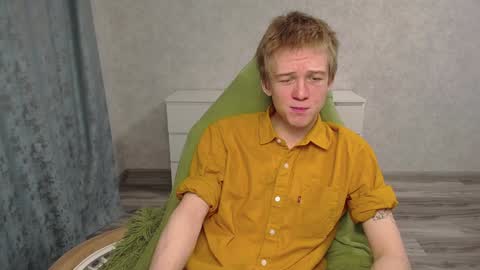 Snapshot of timmy7topcut chatting on February 2, 3:49 pm Timmy online show from February 2, 3:49 pm