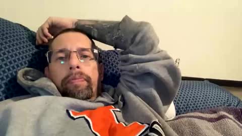 Snapshot of timn420 chatting on February 26, 3:42 am timn420 online show from February 26, 3:42 am