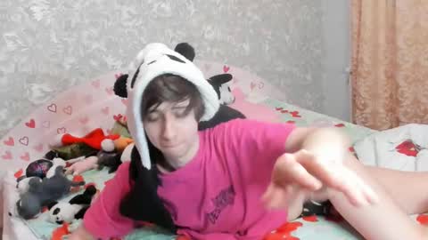 Snapshot of timothy_fox chatting on February 12, 12:16 am Timothy Fox online show from February 12, 12:16 am