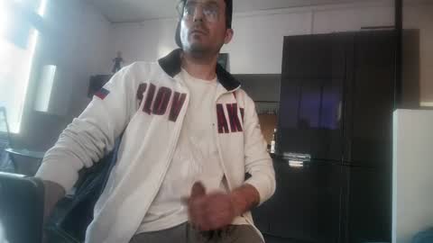 Snapshot of timsfeet chatting on March 2, 3:05 pm m0rty Kitty online show from March 2, 3:05 pm