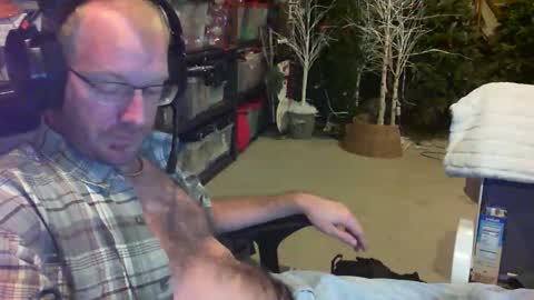 Snapshot of timtimmyyyy chatting on September 18, 12:23 am timtimmyyyy online show from September 18, 12:23 am