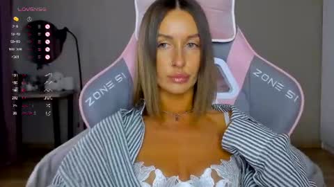 Tina online show from June 16, 10:40 am