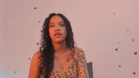Snapshot of tina_rousse2 chatting on October 15, 5:24 pm T I N A online show from October 15, 5:24 pm