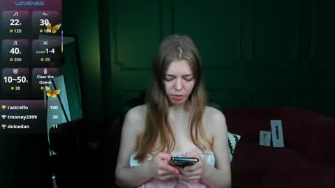 tina_tayllor__ online show from June 8, 1:28 am