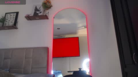 Tina Wild online show from March 14, 8:36 pm