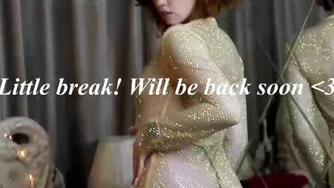 Snapshot of tinabrook chatting on February 11, 7:23 am Tina online show from February 11, 7:23 am