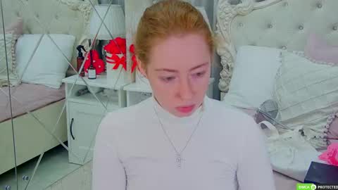 Snapshot of tinabrook chatting on September 23, 4:04 am Tina online show from September 23, 4:04 am