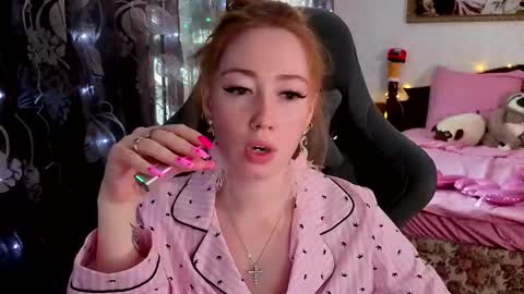 Tina online show from February 13, 5:36 am