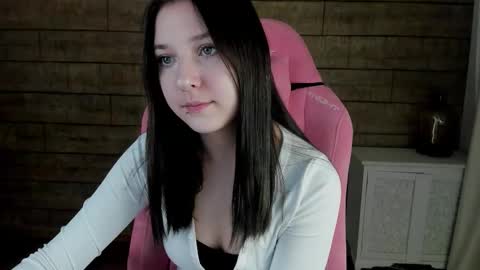 TinaBurton online show from November 11, 4:45 am