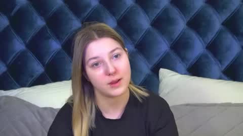 TinaBurton online show from May 20, 4:35 pm