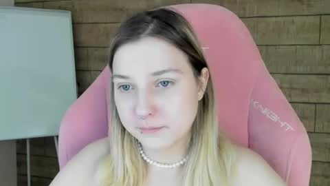 TinaBurton online show from July 15, 4:34 pm