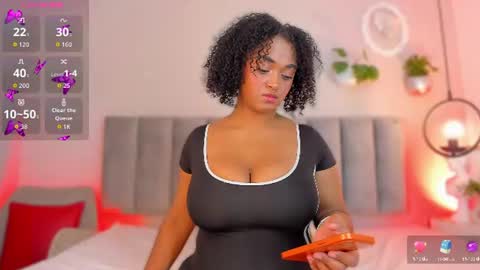 Snapshot of tinacurly chatting on June 30, 8:54 pm Tina online show from June 30, 8:54 pm