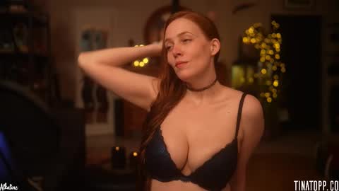 Snapshot of tinatopp chatting on March 13, 2:29 am Tina - online show from March 13, 2:29 am