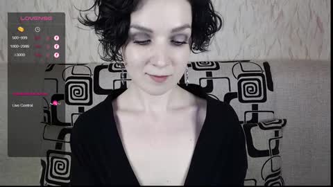 Snapshot of tinawincee chatting on February 27, 8:50 am Tina online show from February 27, 8:50 am