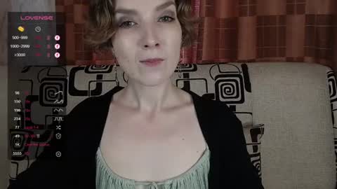 Snapshot of tinawincee chatting on July 24, 5:05 am Tina online show from July 24, 5:05 am