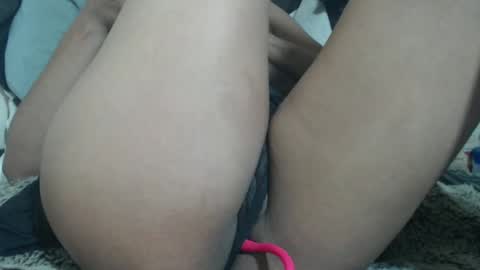 Snapshot of tinaxxxpetite chatting on January 31, 3:20 am Tina online show from January 31, 3:20 am