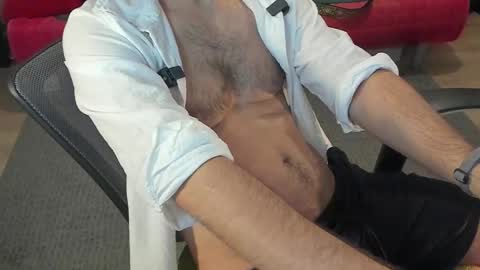 Snapshot of tinc chatting on October 13, 5:02 pm Peter online show from October 13, 5:02 pm