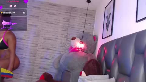 Tinna Goddess online show from July 31, 4:06 pm