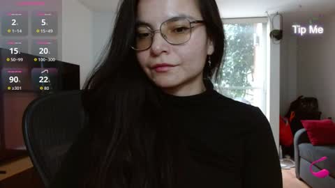 Tiny Caroline online show from June 23, 9:35 pm