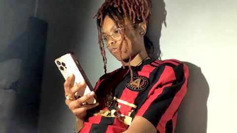 Snapshot of tiny_cupcake2 chatting on January 29, 6:54 am cupcake online show from January 29, 6:54 am