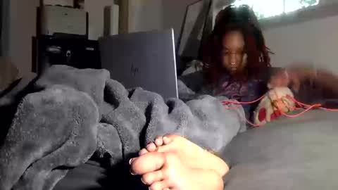 Snapshot of tiny_cupcake2 chatting on October 17, 1:57 pm cupcake online show from October 17, 1:57 pm