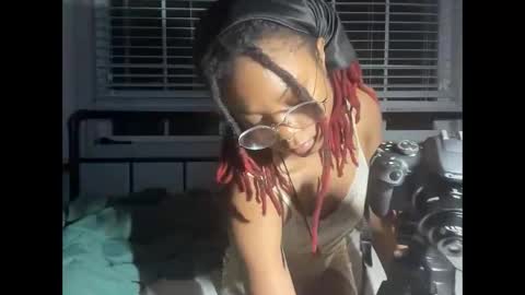 Snapshot of tiny_cupcake2 chatting on April 7, 3:07 am cupcake online show from April 7, 3:07 am