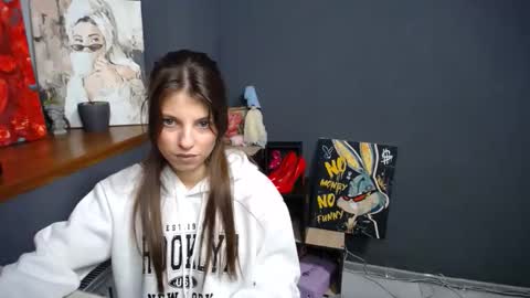 Gloria online show from September 24, 6:39 am