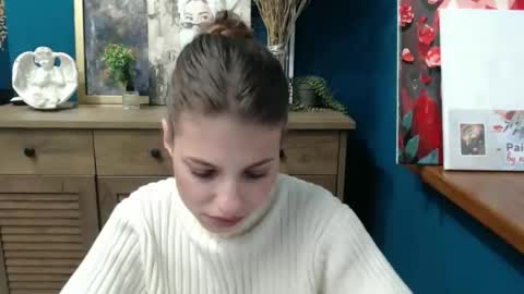 Gloria online show from November 25, 7:41 am