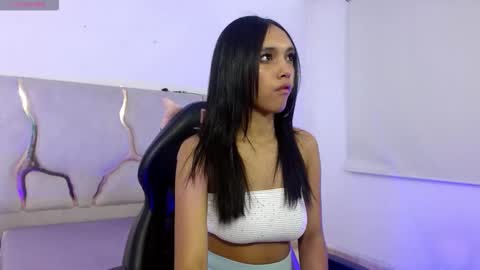 tiny_tay online show from February 7, 11:36 am