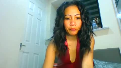 Snapshot of tinyasian911718 chatting on January 5, 5:09 pm Tinyasian911718 sweetinyasian instagram online show from January 5, 5:09 pm