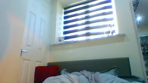 Snapshot of tinyasian911718 chatting on January 9, 12:41 pm Tinyasian911718 sweetinyasian instagram online show from January 9, 12:41 pm