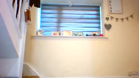 Snapshot of tinyasian911718 chatting on February 27, 11:41 am Tinyasian911718 sweetinyasian instagram online show from February 27, 11:41 am