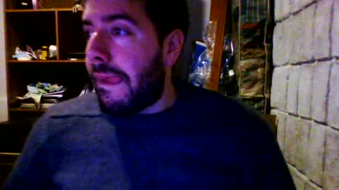 Snapshot of tinycock9393 chatting on July 14, 2:49 am Benja online show from July 14, 2:49 am