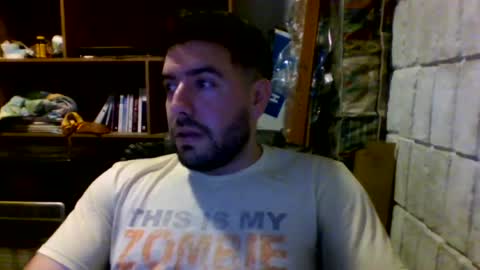 Snapshot of tinycock9393 chatting on July 17, 10:14 pm Benja online show from July 17, 10:14 pm