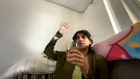 Snapshot of tinyhairycherry chatting on November 6, 6:53 pm tinyhairycherry online show from November 6, 6:53 pm