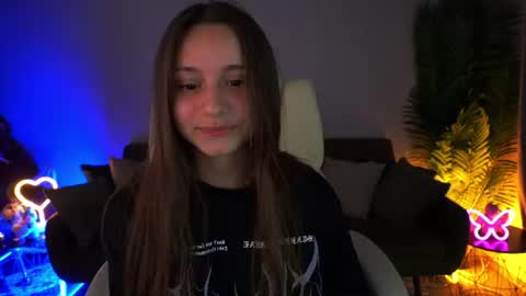 Snapshot of tinynataliee chatting on July 10, 8:22 pm tinynataliee online show from July 10, 8:22 pm