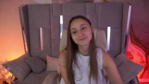 Snapshot of tinynataliee chatting on August 1, 8:08 pm tinynataliee online show from August 1, 8:08 pm