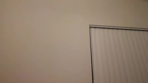 Snapshot of tinytittytia chatting on January 18, 4:04 am Tia online show from January 18, 4:04 am