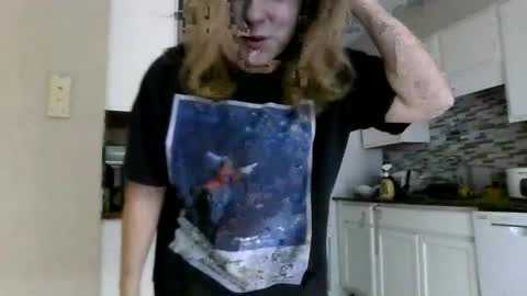 Snapshot of tinywithtiddies chatting on September 11, 1:44 pm tinywithtiddies online show from September 11, 1:44 pm