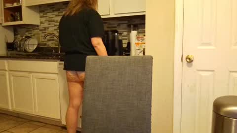 Snapshot of tinywithtiddies chatting on October 30, 11:55 am tinywithtiddies online show from October 30, 11:55 am