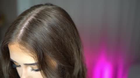 Snapshot of tinyxstar chatting on November 19, 4:18 pm Lili online show from November 19, 4:18 pm