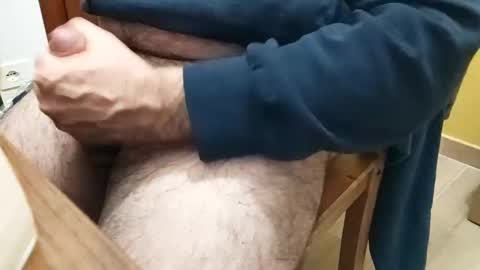 Snapshot of tiobelo chatting on December 28, 11:37 pm tiobelo online show from December 28, 11:37 pm