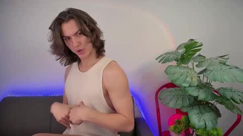 tipmex online show from March 23, 7:45 am