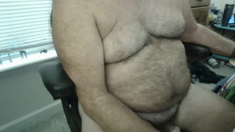 Snapshot of titman98 chatting on December 4, 12:47 pm titman98 online show from December 4, 12:47 pm