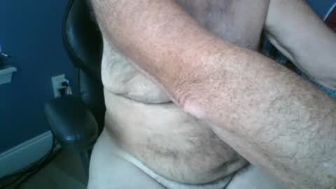 Snapshot of titman98 chatting on October 29, 12:51 pm titman98 online show from October 29, 12:51 pm