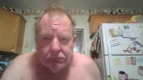 Snapshot of tiusflow chatting on November 29, 11:35 am tiusflow online show from November 29, 11:35 am