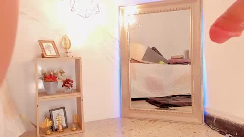 Snapshot of tivizaylove chatting on March 4, 2:32 pm Tivizay online show from March 4, 2:32 pm