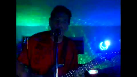 Snapshot of tkthedj chatting on February 9, 4:57 am TK online show from February 9, 4:57 am